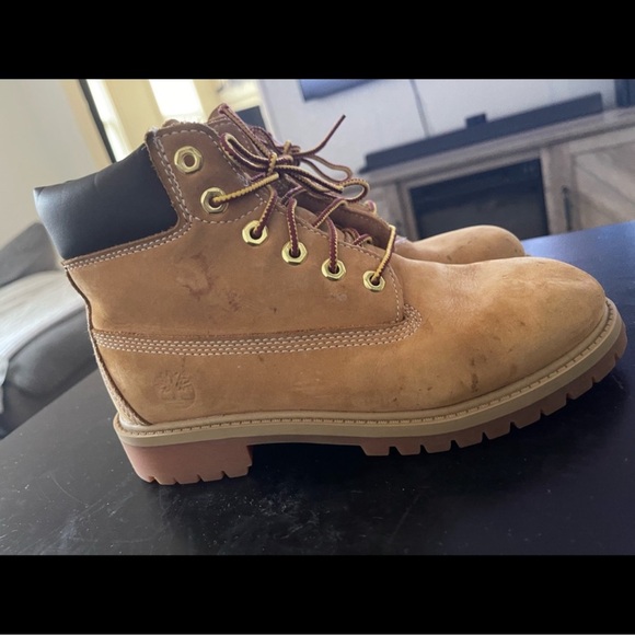 Timberlands - Picture 9 of 10